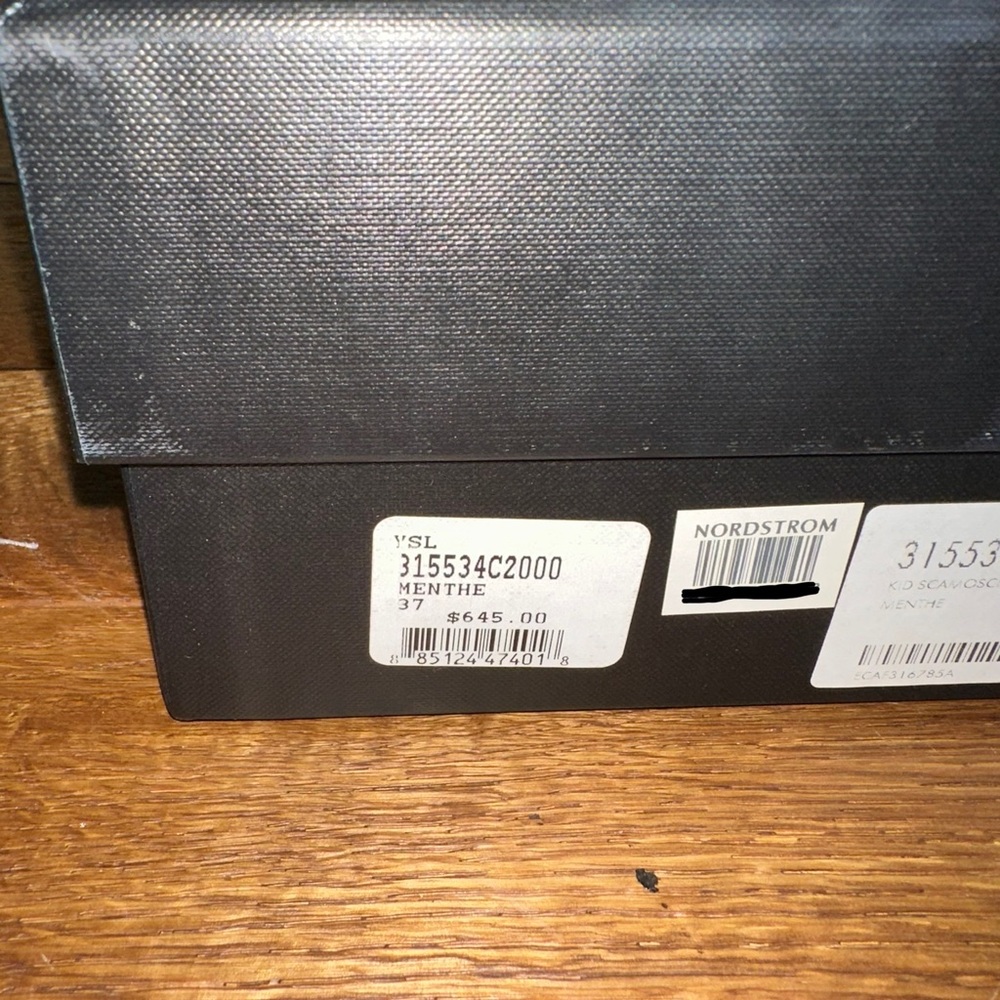 YSL Suede Heel - Picture 4 of 5